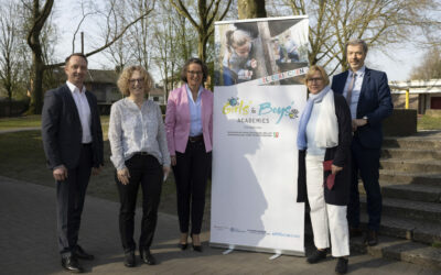 NRW-Ministerin besucht erfolgreiche Stiftung-Initiative in Gelsenkirchen